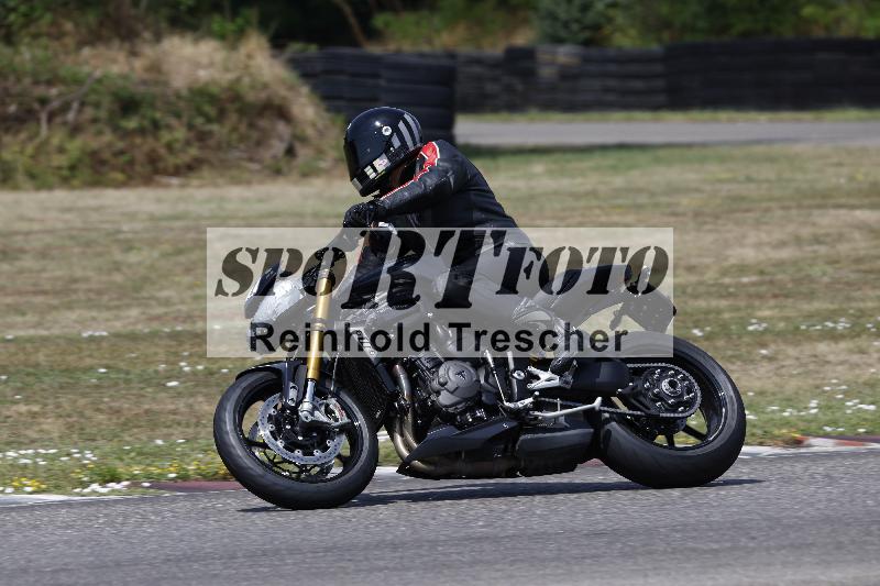 /24 16.07.2026  Cornu Master School ADR/gruen-vert/backside